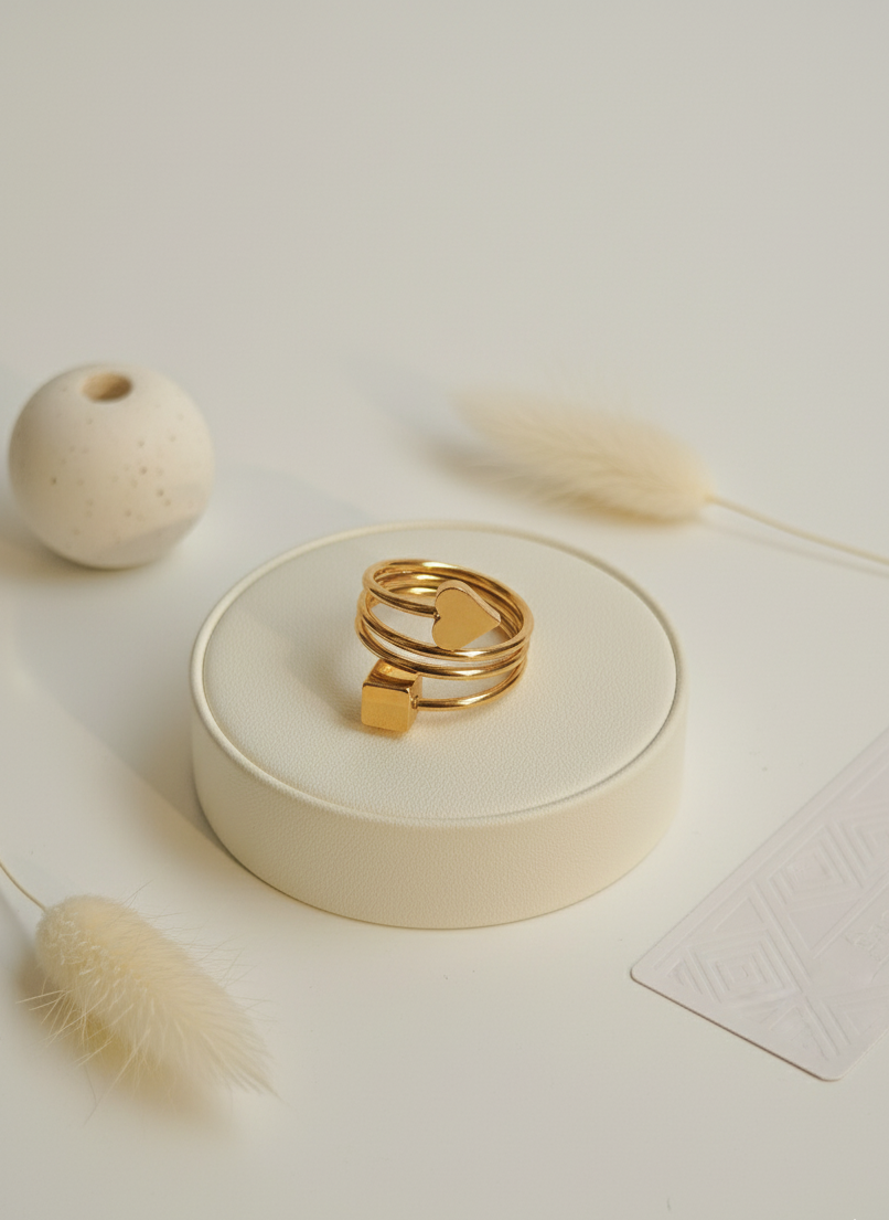 Funkcase Coiled Heart Cube Charm