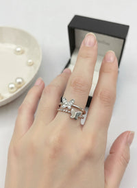 Funkcase Dual Butterfly Ring