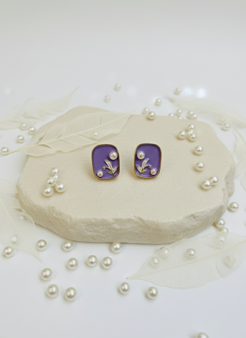 Funkcase Baroque Painting Style Pearl Earrings