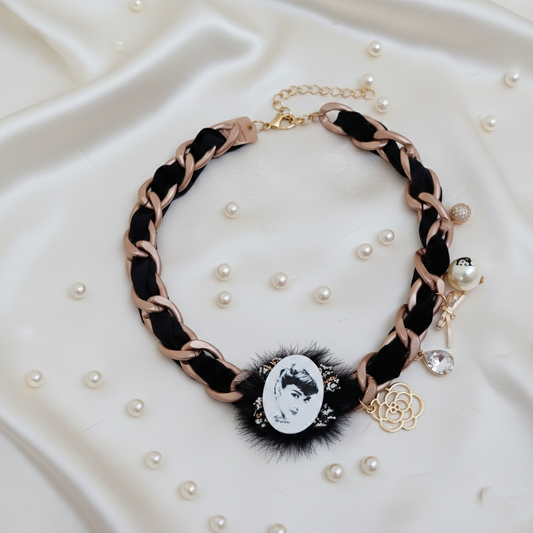 Funkcase Vintage Classic Necklace