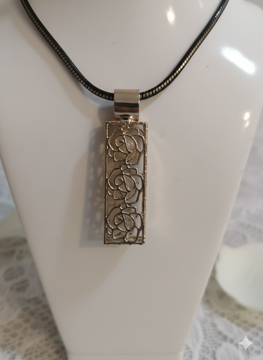 Funkcase Eternal Flora Pendant
